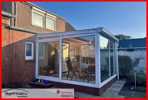 Wintergarten - 4 Zimmer Doppelhaushälfte in Emden