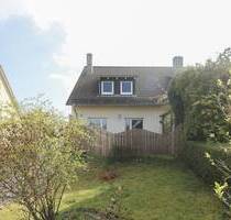 Oberhohndorf + Doppelhaushälfte + sofort beziehbar + 2 Terrassen + Garage + neu renoviert - Zwickau