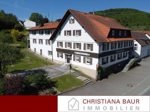 Ansicht - LANDGASTHOF IN BEEINDRUCKENDER GRÖSSE: Oberdigisheim