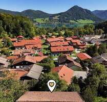 Traumhaftes Panoramagrundstück in Schliersee - Seeblick in Hanglage mit Vorbescheid - echte Rarität!