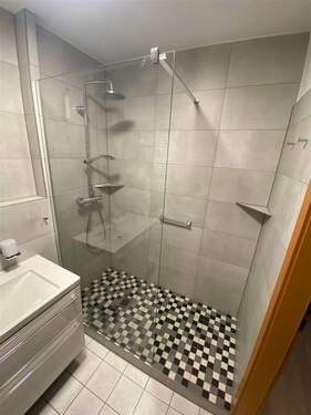 Detailansicht Dusche - 