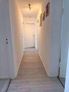 Flur - 5 Zimmer Etagenwohnung in Mannheim