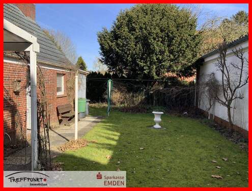 Pflegeleichter, uneinsehbarer Garten - 6 Zimmer Einfamilienhaus zum Kaufen in Emden