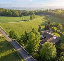 Außergewoehnliches Anwesen mit 13.500 m²: Wohnen, Vermieten & Freiraum in einem - Fritzlar Rothhelmshausen