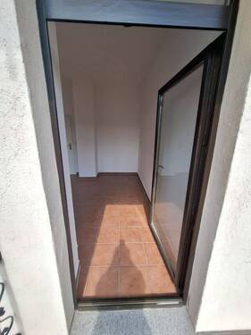 Blick vom Balkon in die Küche - 