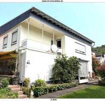 +++ Einmalig im Zentrum Lahnsteins - Wunderschönes Einfamilienhaus mit großem Garten und Parkflächen