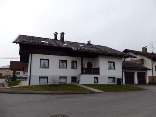 Bild 2 - 3 Zimmer Etagenwohnung zur Miete in Legau