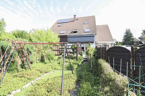 Titelbild - Ruhig wohnen, stadtnah leben - Reihenmittelhaus in Berlin Buckow
