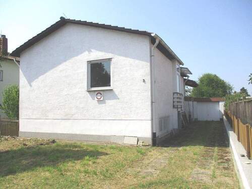 Außenansicht 4.JPG - 7 Zimmer Einfamilienhaus in Weisenheim am Sand