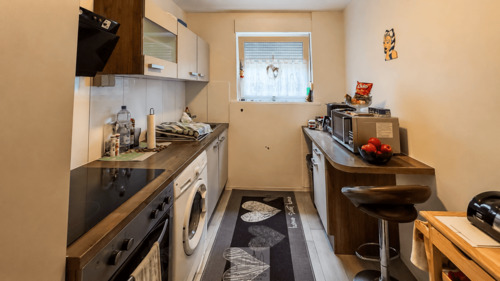 Küche - 2 Zimmer Etagenwohnung zum Kaufen in Frankfurt am Main