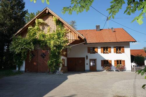Herz und Heimat vereint - EINZIGARTIG! Freiräume fürs Leben - Ein Haus mit viel Potential!