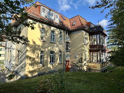 Rückwärtige Ansicht - 3 Zimmer Etagenwohnung in Dresden