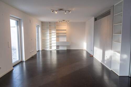 Wohn-/Ess-/Kochbereich - Etagenwohnung mit 98,70 m&sup2; in Ingolstadt zum Kaufen