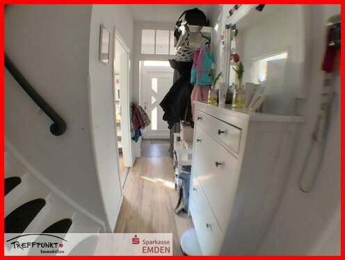 Eingangsbereich - 4 Zimmer Reihenmittelhaus in Emden