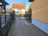 Zufahrt Doppelgarage - 