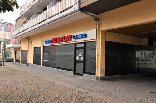 Seitenansicht 2 - Einfamilienhaus in Völklingen zum Kaufen