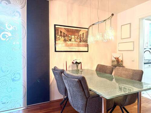 Wohnbereich - 5 Zimmer Doppelhaushälfte in München