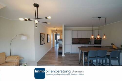 Starter - Möblierte 2-Zimmer Wohnung mit zwei Balkonen