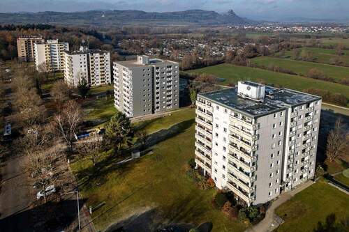Bild 2 - 2 Zimmer Etagenwohnung zum Kaufen in Singen (Hohentwiel)