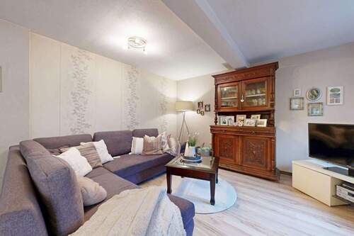 PHI-AACHEN-Charmantes-Wohngluck-mit-Garage-und-Dachterrasse-in-ruhiger-Lage-von-Baesweiler-01302026_094600 - Mehrfamilienhaus, Wohnhaus mit 123,10 m&sup2; in Baesweiler zum Kaufen