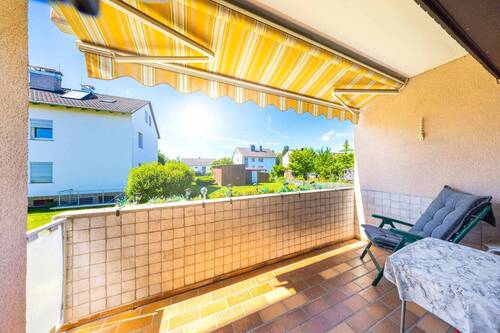 Balkon - Etagenwohnung mit 81,10 m&sup2; in Fuldatal / Ihringshausen zum Kaufen