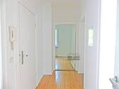 Diele Wohnung im EG - 7 Zimmer Mehrfamilienhaus, Wohnhaus zum Kaufen in Berlin
