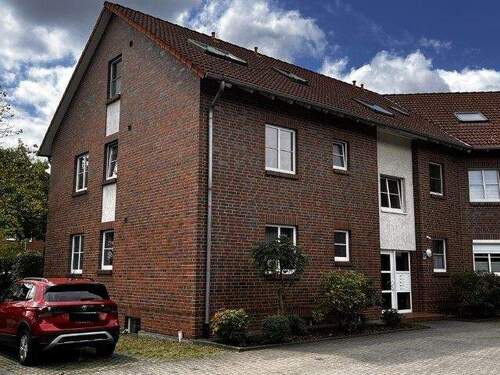 2 Außenansicht - 2 Zimmer Etagenwohnung zum Kaufen in Gifhorn