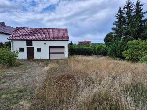 Großzügiges Nebengebäude - 