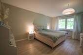 Schlafzimmer EG - 