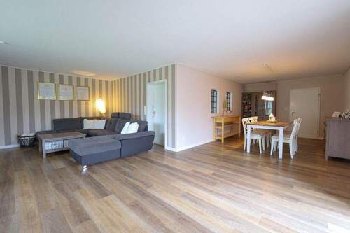 Wohn- Esszimmer - 6 Zimmer Einfamilienhaus in Wesseln