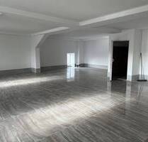 Gewerbe - Büro - Gastro - Lager, direkt am Waldshuter Zoll! - Waldshut-Tiengen