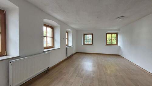 Zimmer 1 EG - 5 Zimmer Einfamilienhaus zum Kaufen in Marktleugast