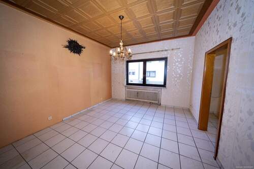 Esszimmer Erdgeschoss - Reihenendhaus zum Kaufen in Völklingen / Ludweiler