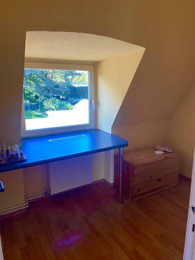 Halbeszimmer OG - 