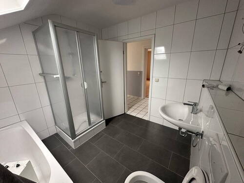 Bild 3 - 4 Zimmer Etagenwohnung in Euskirchen