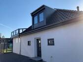 Außenansicht Eingang - 2 Zimmer Reihenendhaus zur Miete in Bremen