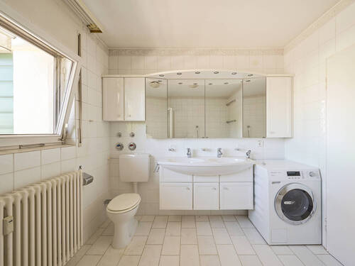 Badezimmer Ansicht 2 - 