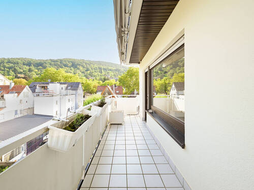 Balkon 2 - 5 Zimmer Etagenwohnung in Baden-Baden