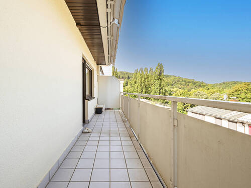 Balkon 3 - Etagenwohnung mit 140,90 m² in Baden-Baden zum Kaufen