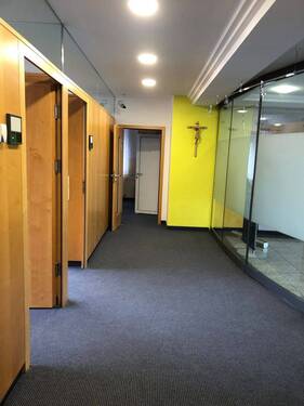 .. - 8 Zimmer Mehrfamilienhaus, Wohnhaus zum Kaufen in Fürstenstein