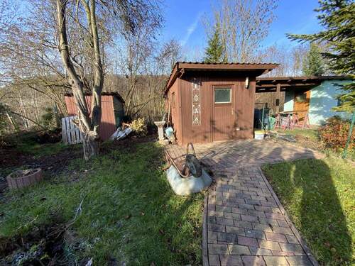 Geräteschuppen im hinteren Garten - 