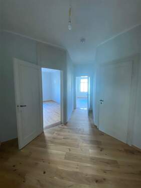 Flurblick - 2 Zimmer Etagenwohnung in Leipzig