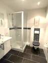 Schickes Duschbad - 