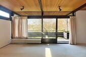Elternschlafzimmer mit Zugang zum Balkon - 