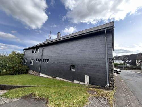 Rückwärtige Ansicht - Einfamilienhaus mit 188,00 m&sup2; in Breitscheid-Gusternhain zum Kaufen