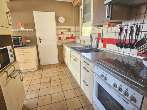 Küche mit Speisekammer - 