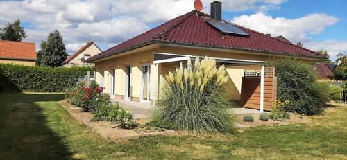 Hausansicht hinten die 2. - 4 Zimmer Einfamilienhaus in Colbitz