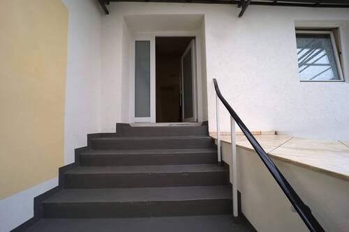 Zur Wohnung 1 - 5 Zimmer Mehrfamilienhaus, Wohnhaus in Swisttal / Ollheim