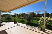 Terrasse mit Pergolamarkise - Wunderbare Aussichten... schicke moderne Bungalow-Wohnebene in Top-Ausstattung!