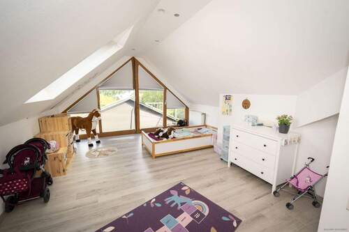 Kinderzimmer Dachgeschoss - 